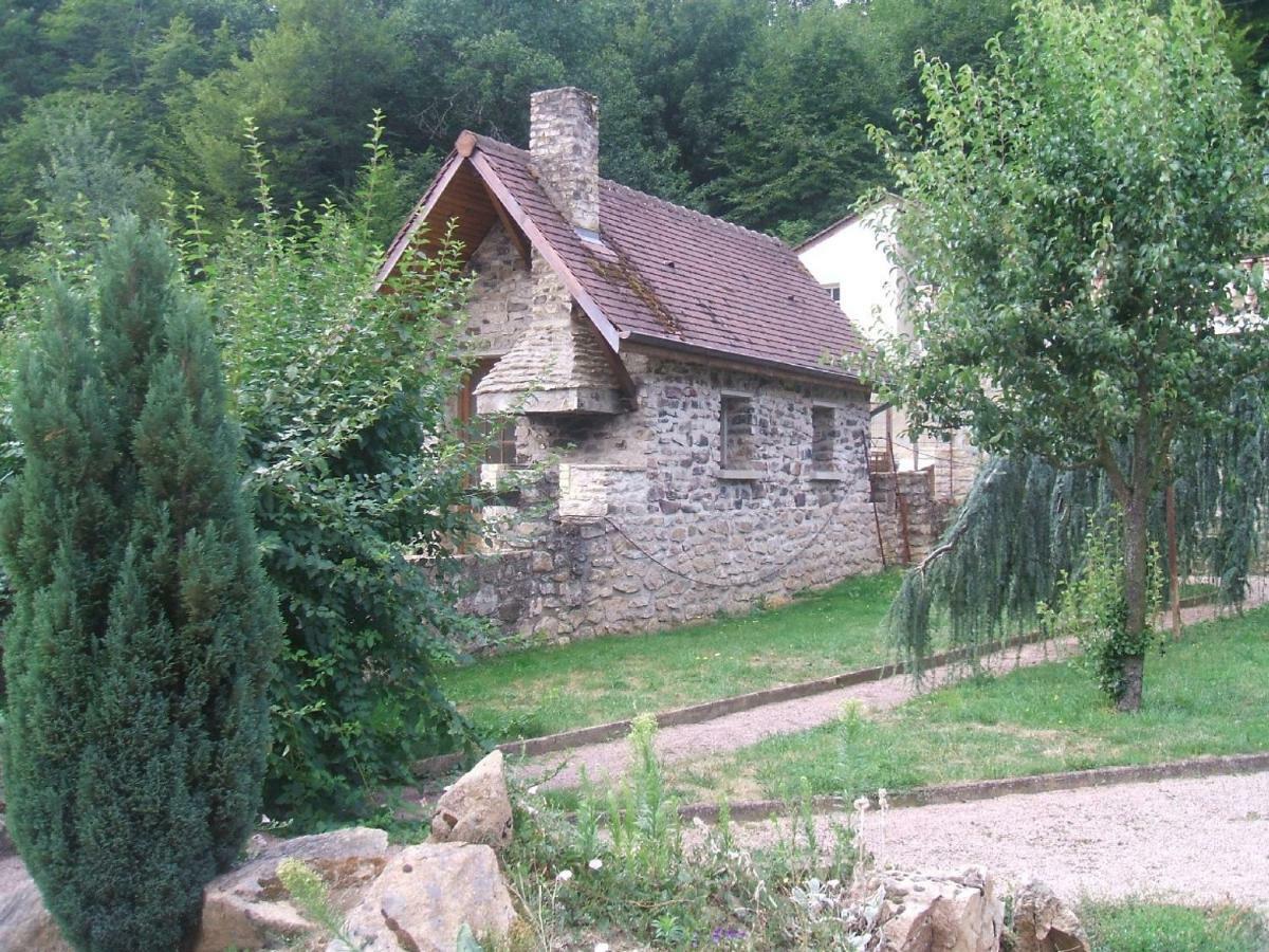 Domaine Du Bas De Chene Saint-Sernin-du-Bois Exterior foto